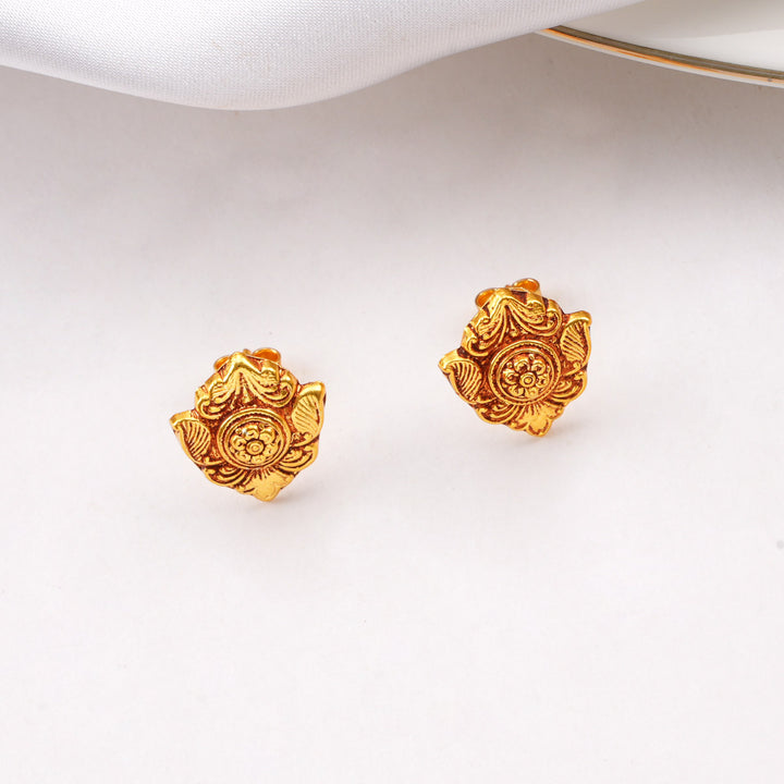 Elegance Short Necklace Set