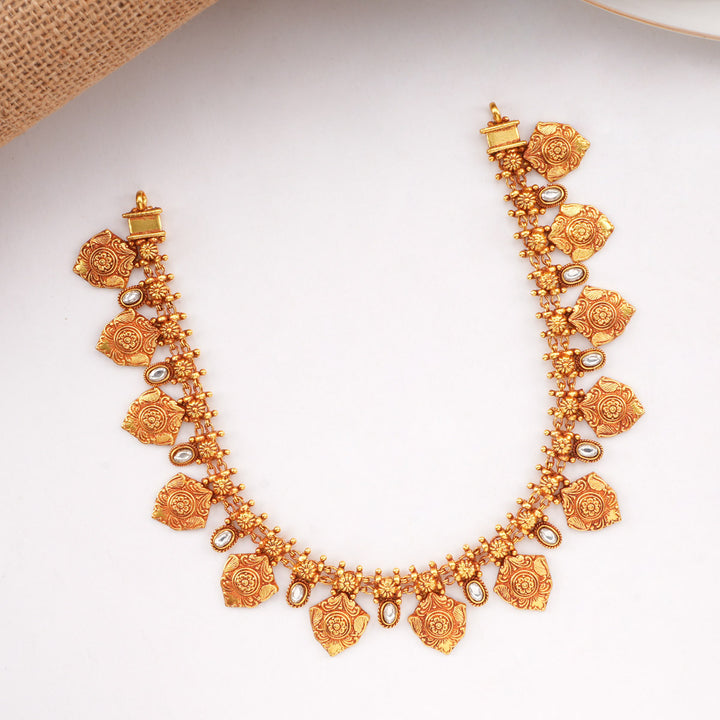 Elegance Short Necklace Set