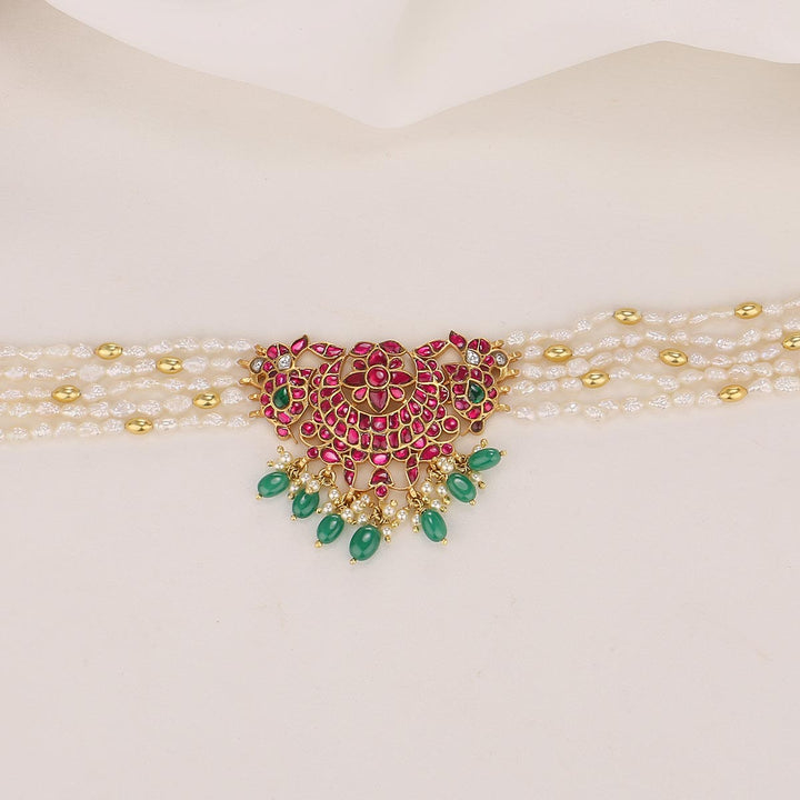 Natasha Kundan Choker