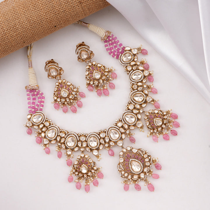 Beautiful Pink Short Necklace Set