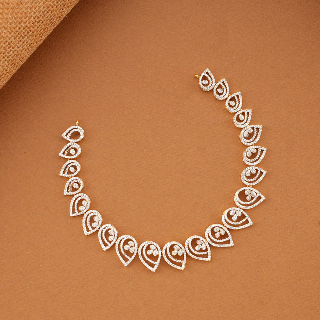 Dhivani Avikam Short Necklace Set