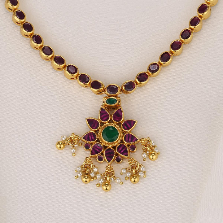 Hema Reversible Short Necklace