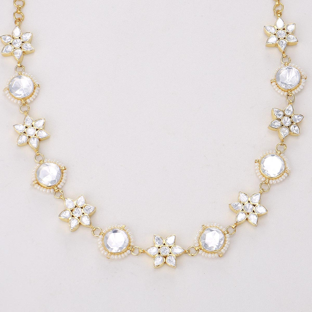 Gleaming Short Necklace Set