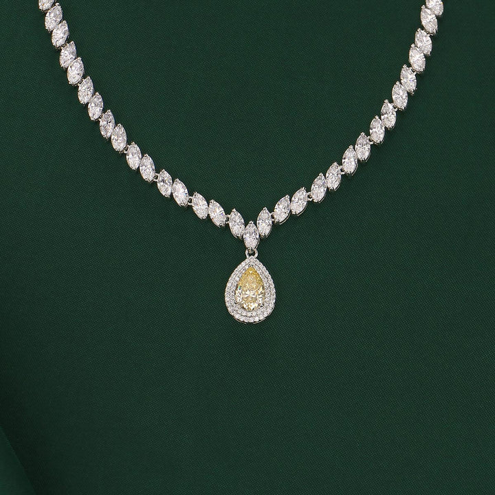 Glitz Short Necklace Set