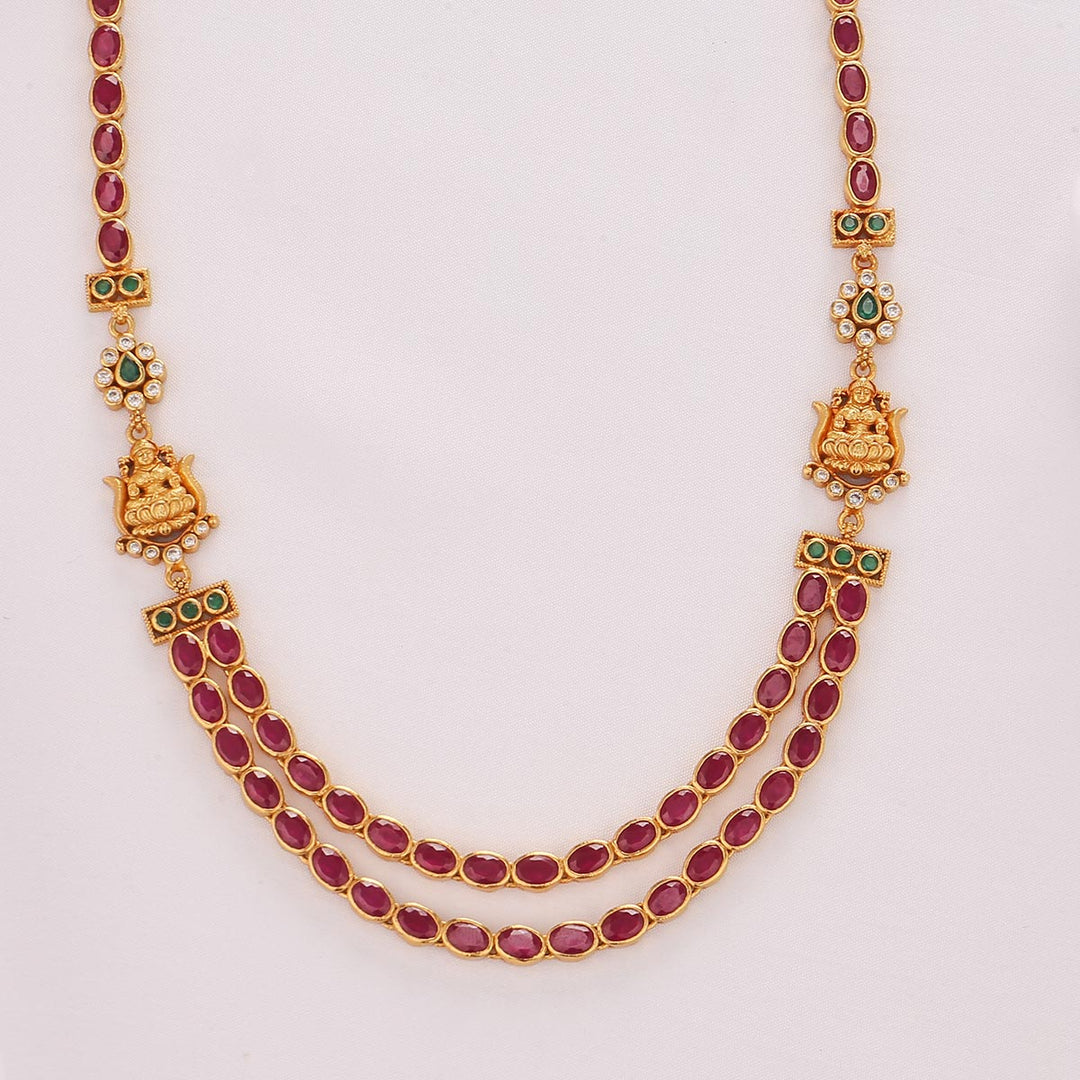 Yashikha Short Necklace