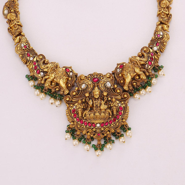 Nivetha Nagas Short Necklace