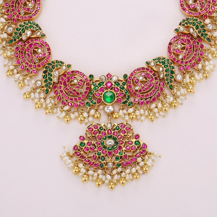 Jashvikha Kundan Short Necklace
