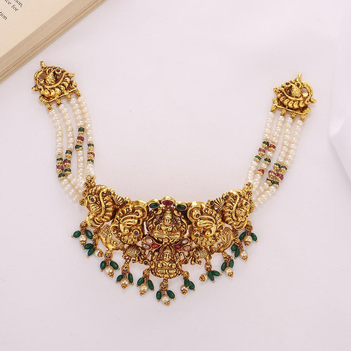 Sherina Nagas Choker