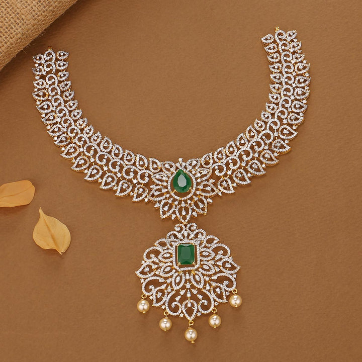 Trendy Diamond Design Short Necklace