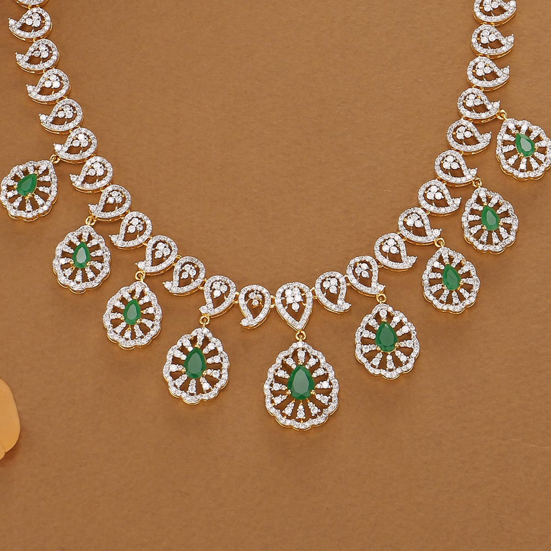 Stunning Avikam Short Necklace Set