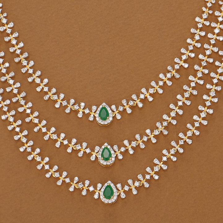 Layer Shine Avikam Short Necklace Set