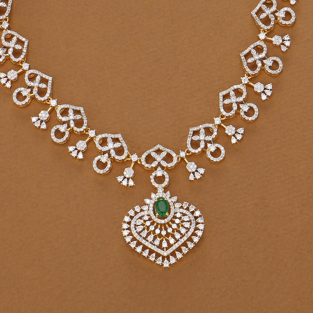 Amazing Avikam Short Necklace Set