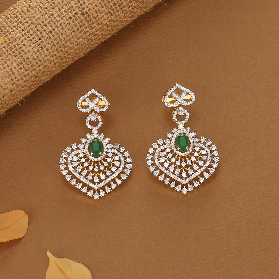 Amazing Avikam Short Necklace Set