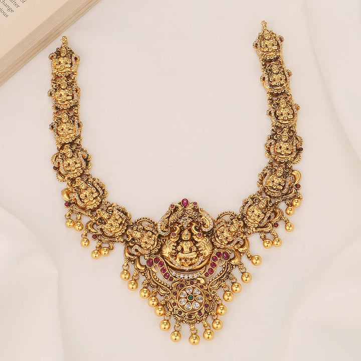 Elegance Nagas Short Necklace