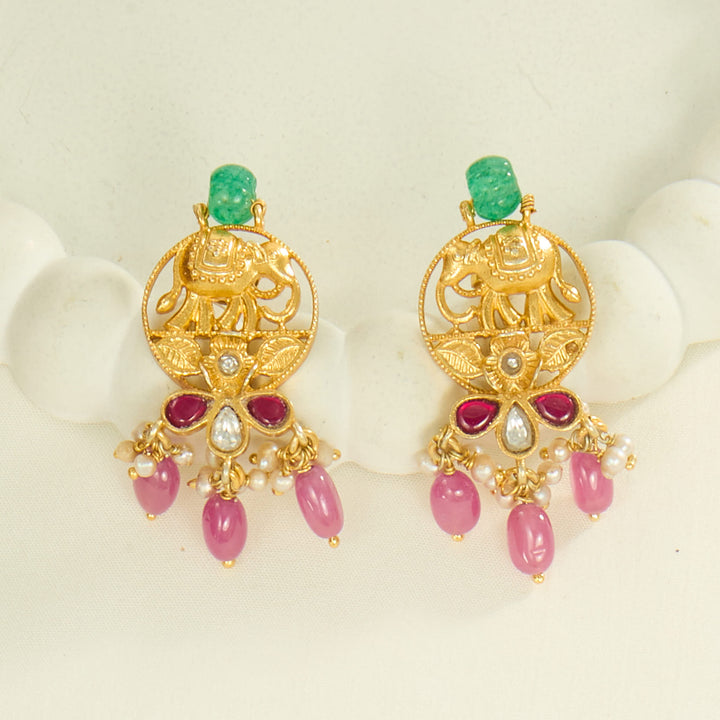 Vivid  Short Necklace Set