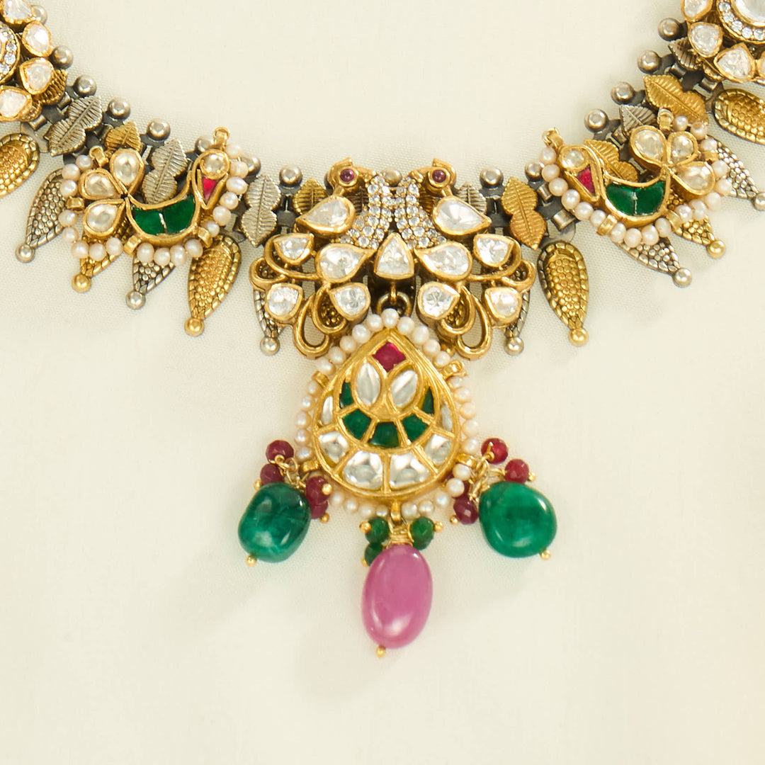 Astraea Short Necklace Set