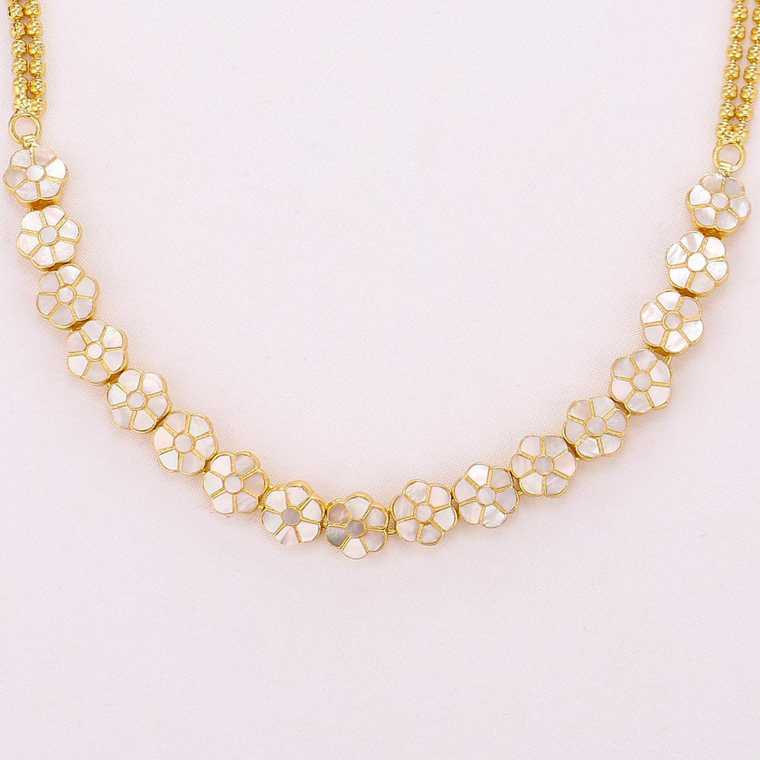 Jasha Short Necklace Set