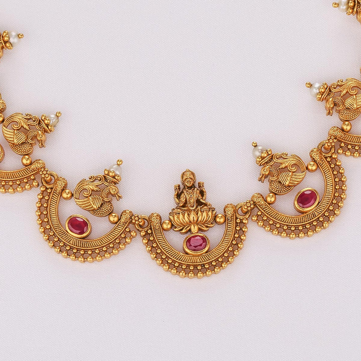 Stunning Nagas Short Necklace