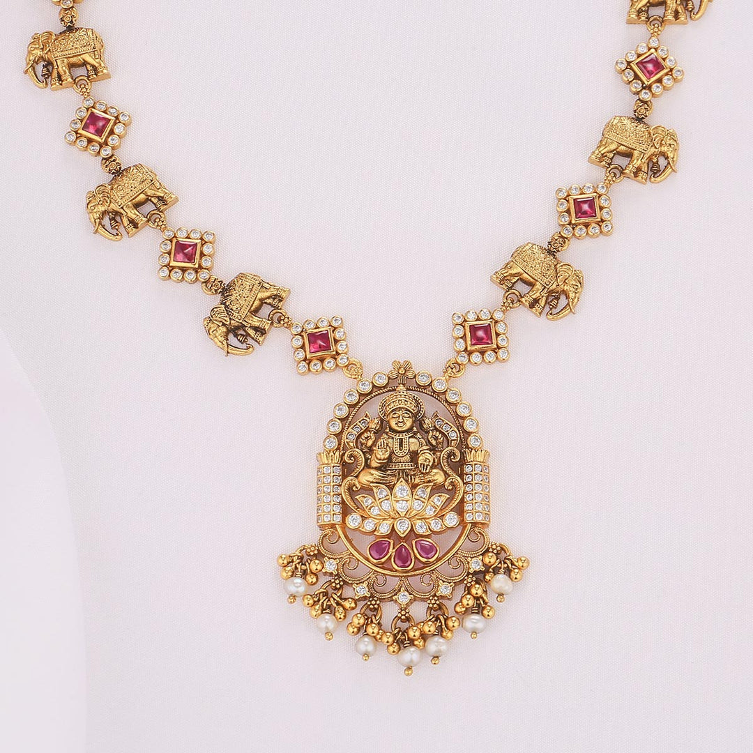 Claista Nagas Short Necklace