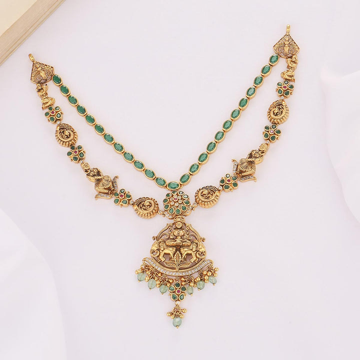 Yasmika Nagas Short Necklace