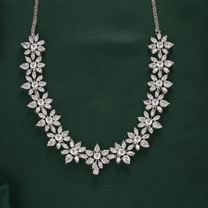 Chic Short Necklace Set