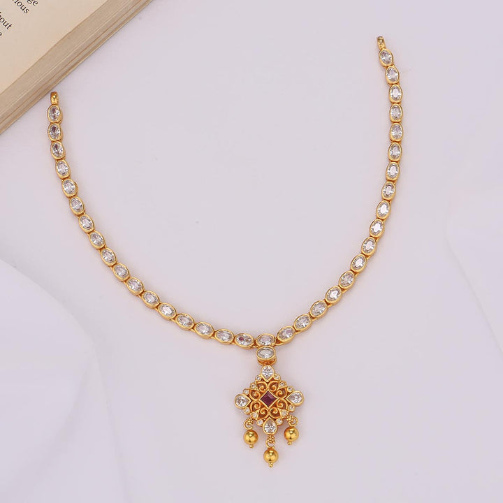 Garnet Glow Short Necklace