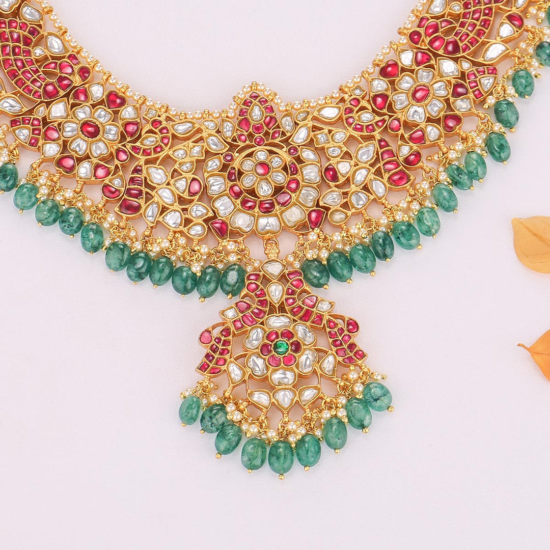 Makitha Kundan Short Necklace