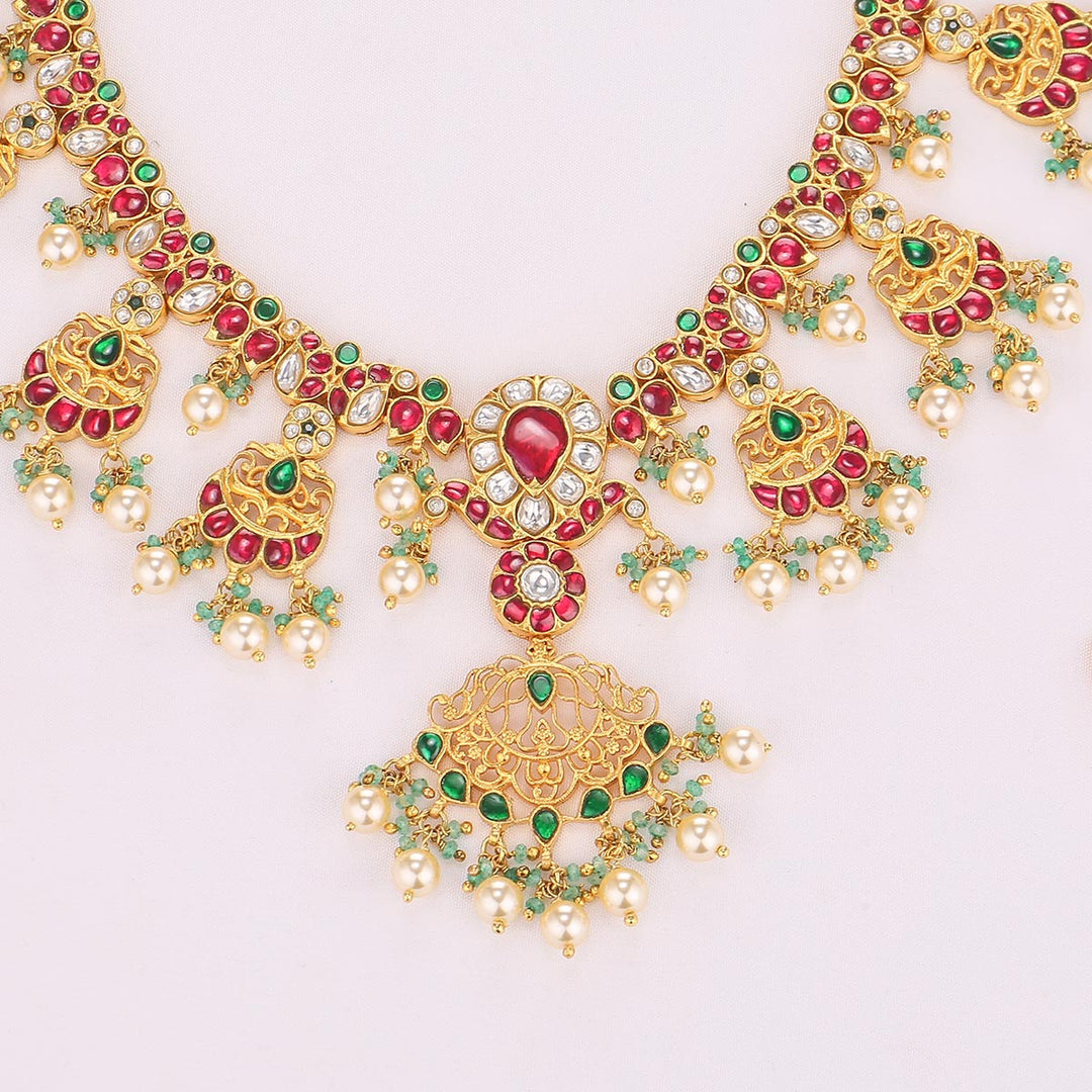 Sajitha Kundan Short Necklace
