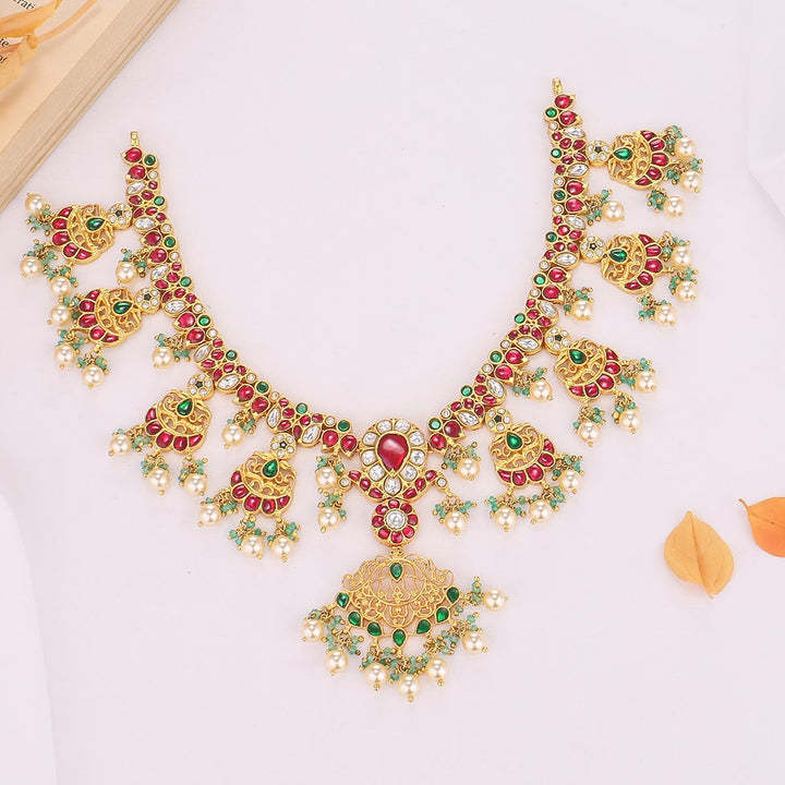 Sajitha Kundan Short Necklace