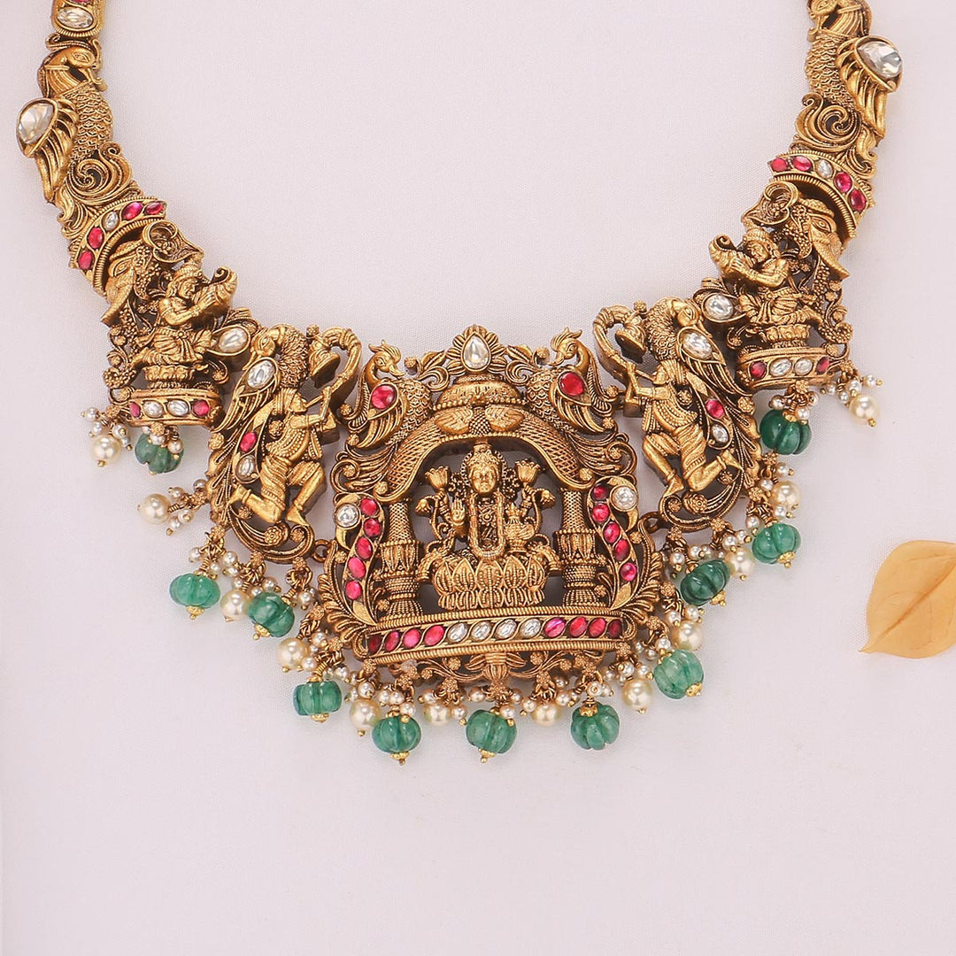 Dhivanika Short Necklace Set - AMS-102-11598