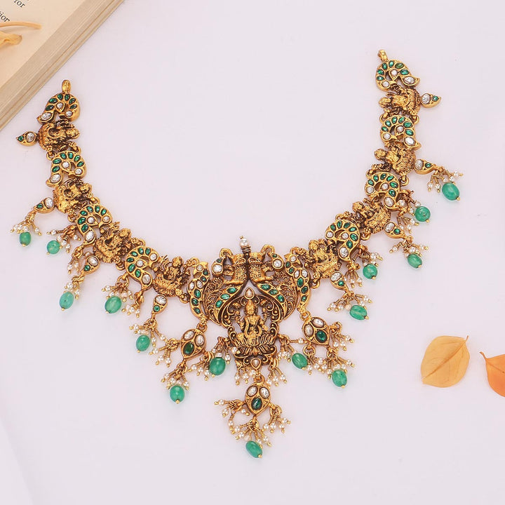 Yashvik Nagas Short Necklace