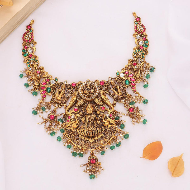 Prasna Nagas Short Necklace