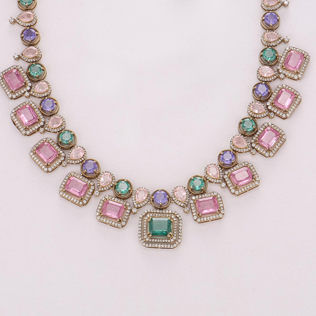 Dazzle Short Necklace Set