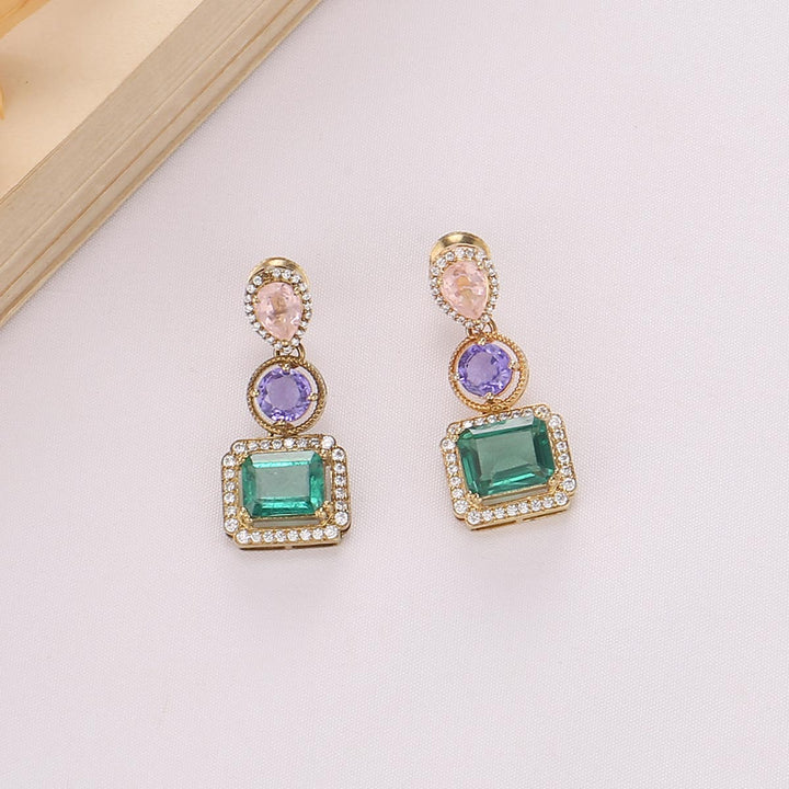 Dazzle Short Necklace Set