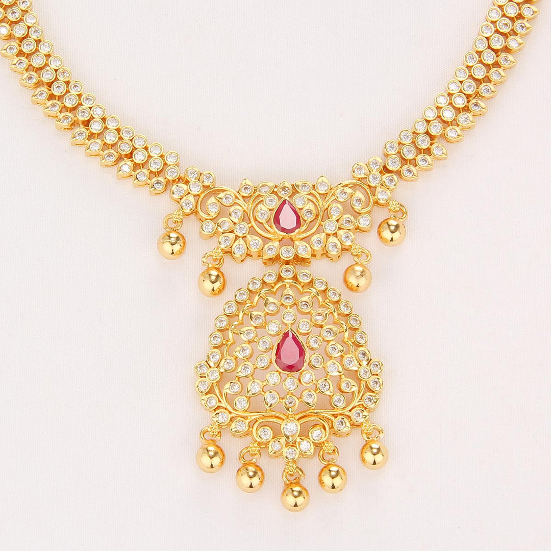 Aswaki Stone Short Necklace Set