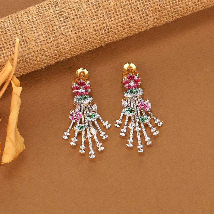 Trendy Glow Avikam Short Necklace Set