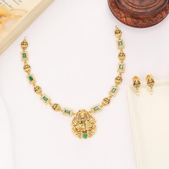 Dhithisha Nagas Short Necklace Set