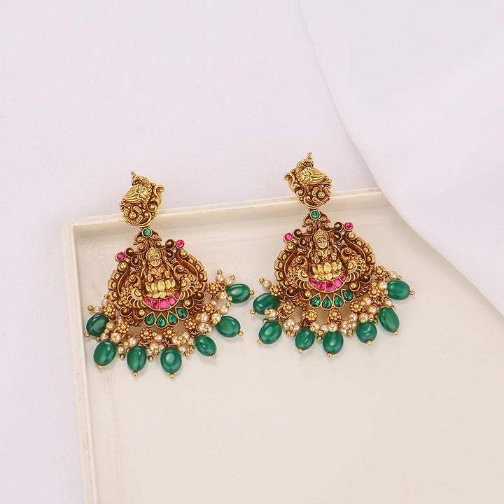 Bindhu Short Necklace Set