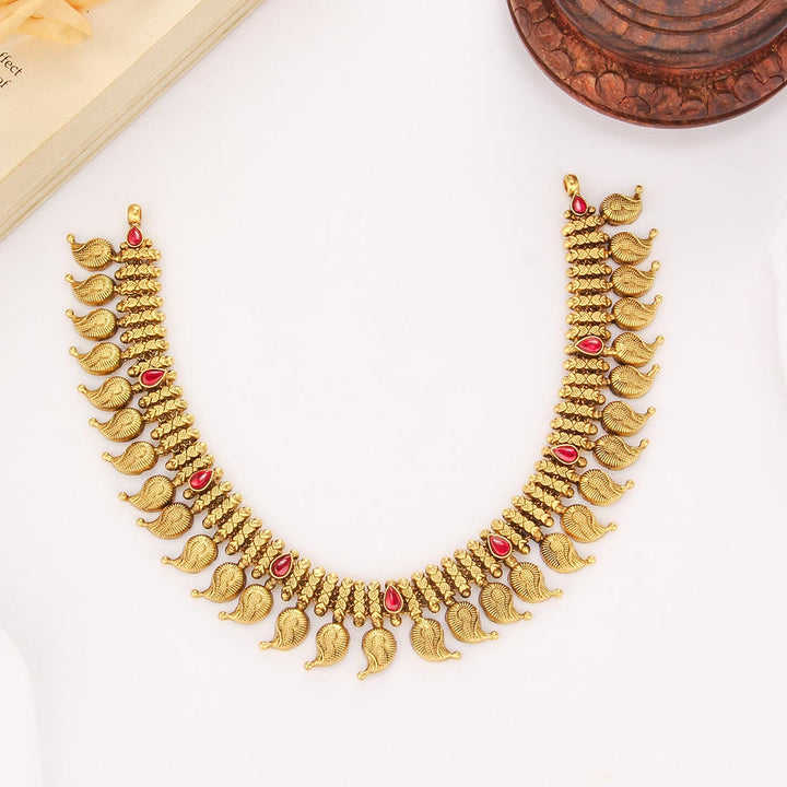 Aayra Nagas Short Necklace