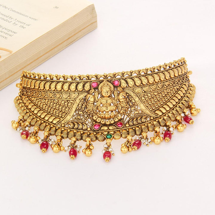 Lushikha Nagas Choker