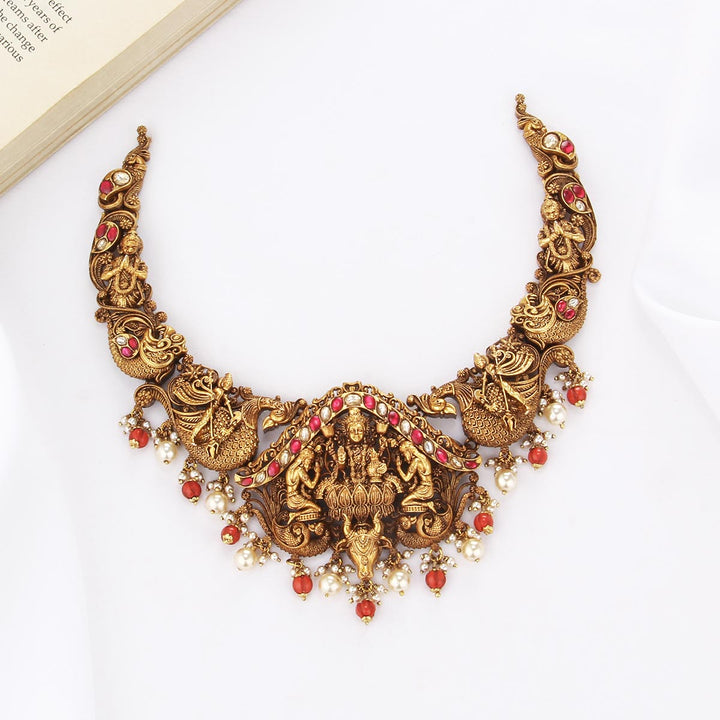 Raashmika Nagas Short Necklace