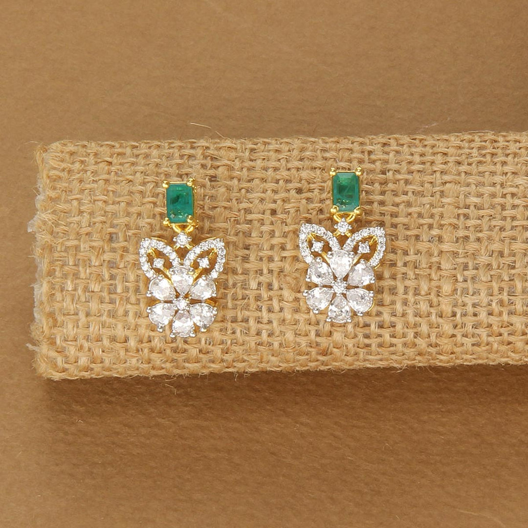 Reyansika Avikam Necklace Set