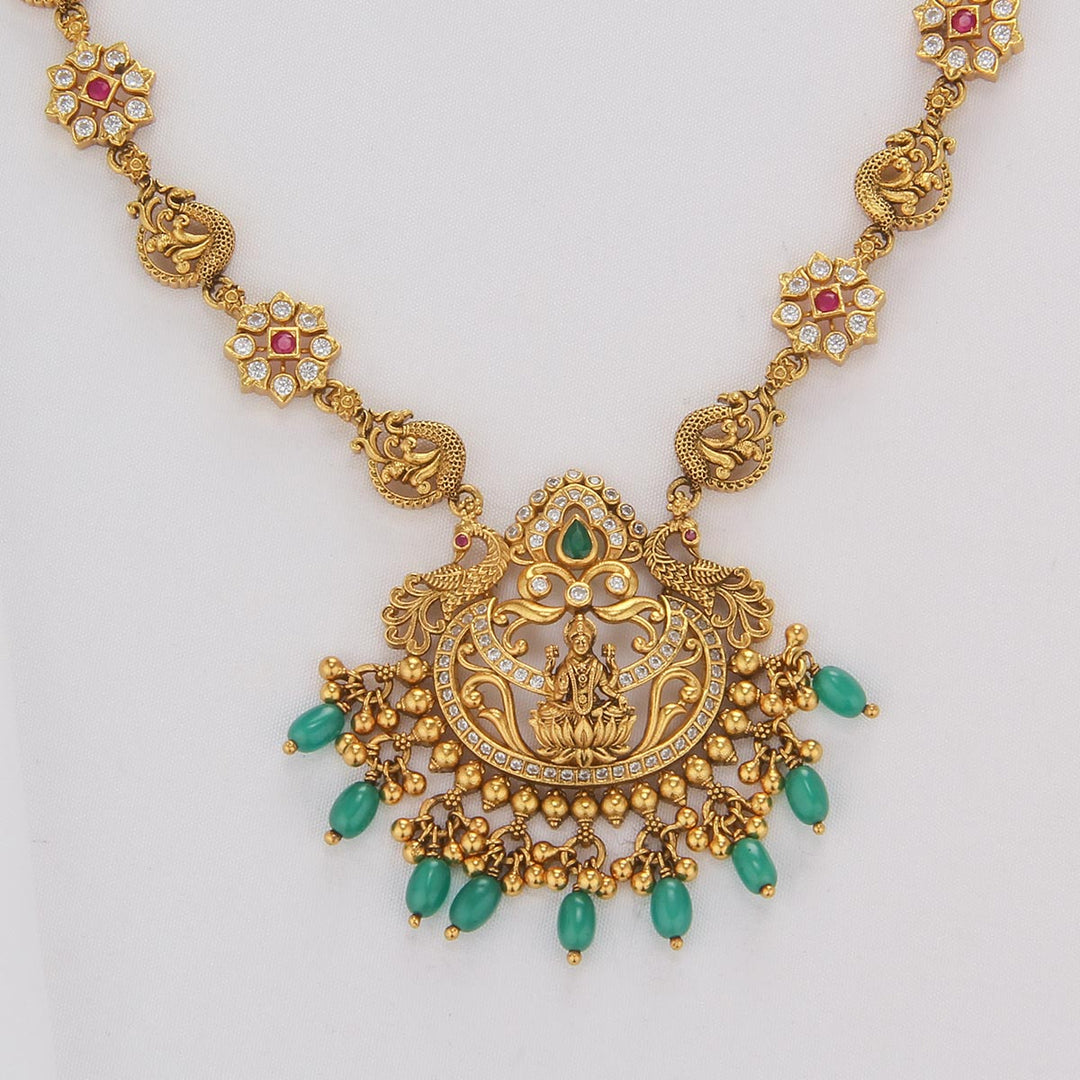 Shaanvikha Nagas Short Necklace