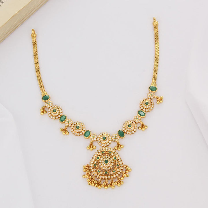 Delikha Short Necklace