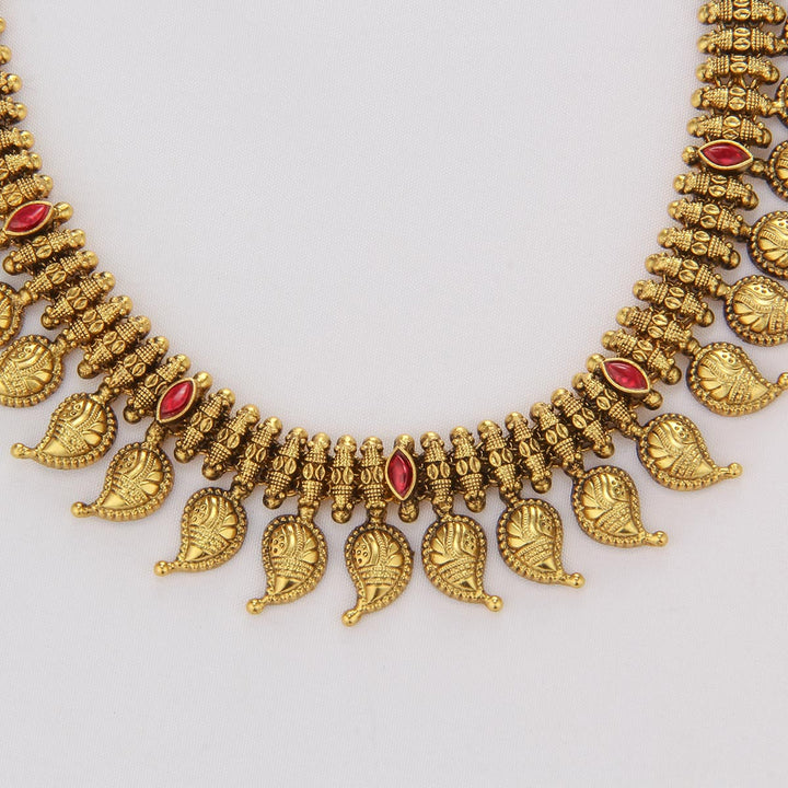 Stunning Nagas Short Necklace