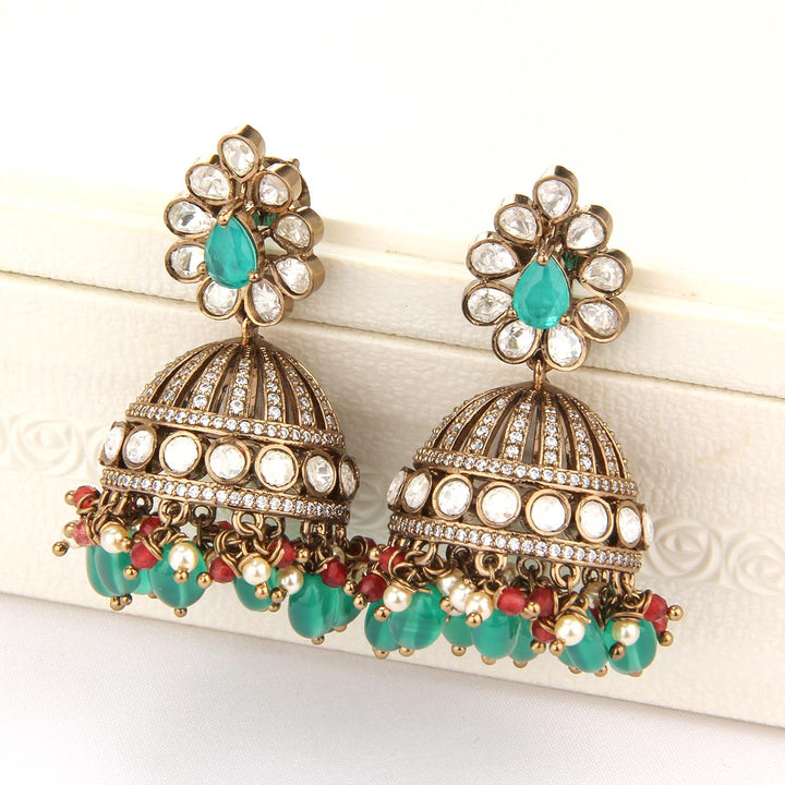 Madhika Victorian Short Necklace Set