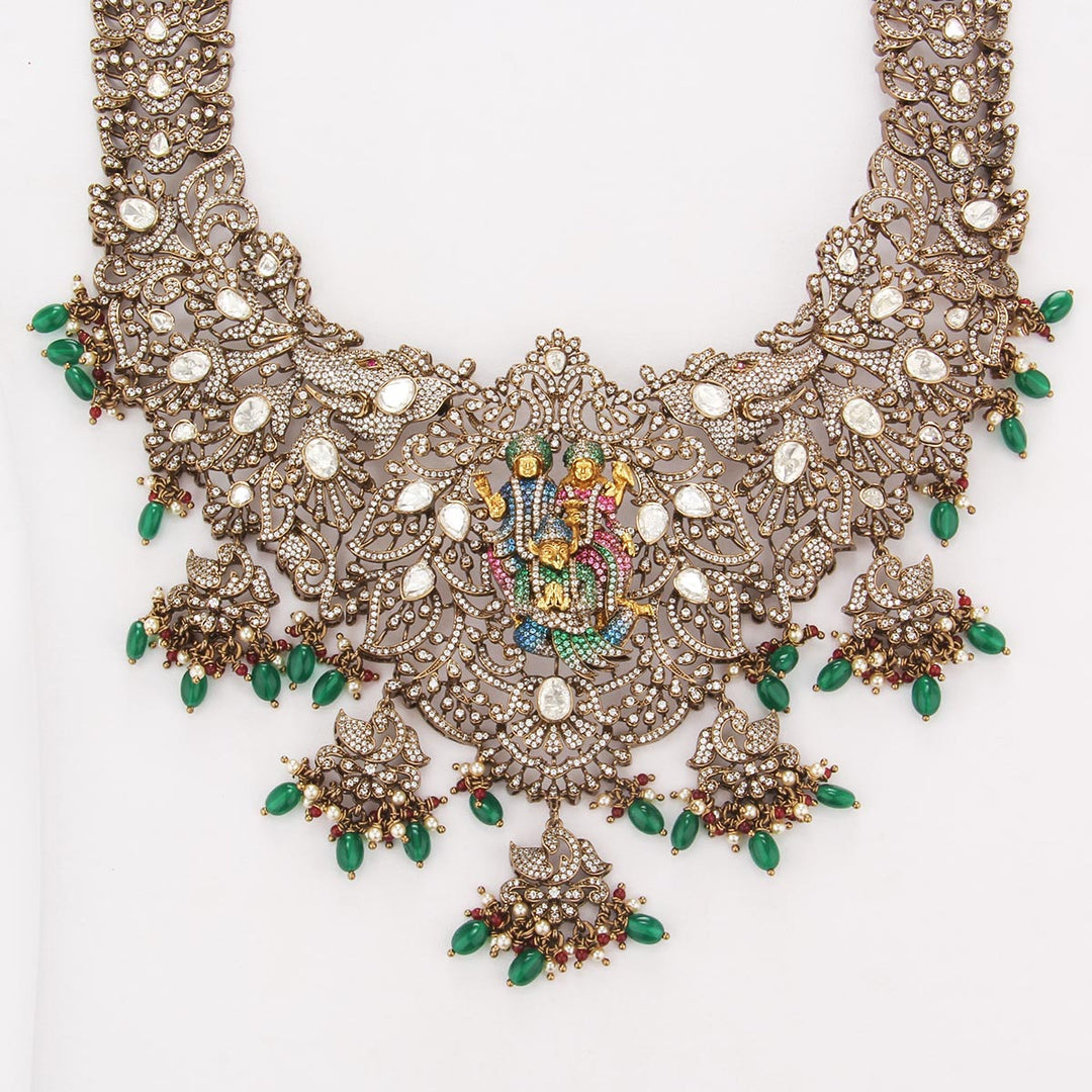 Taahira Victorian Long Necklace Set