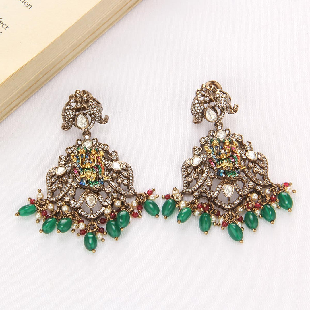 Taahira Victorian Long Necklace Set