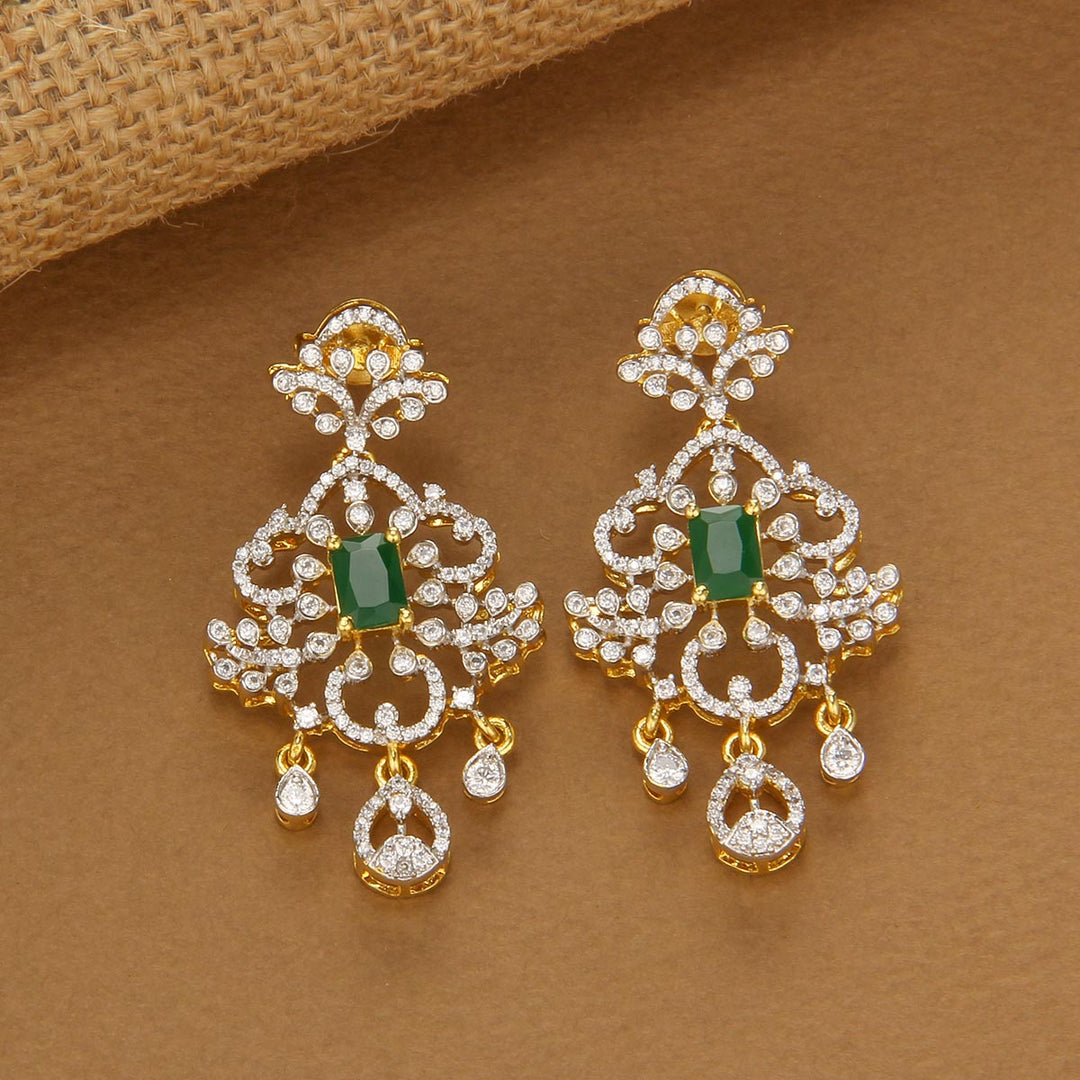 Vinisha Avikam Short Necklace Set