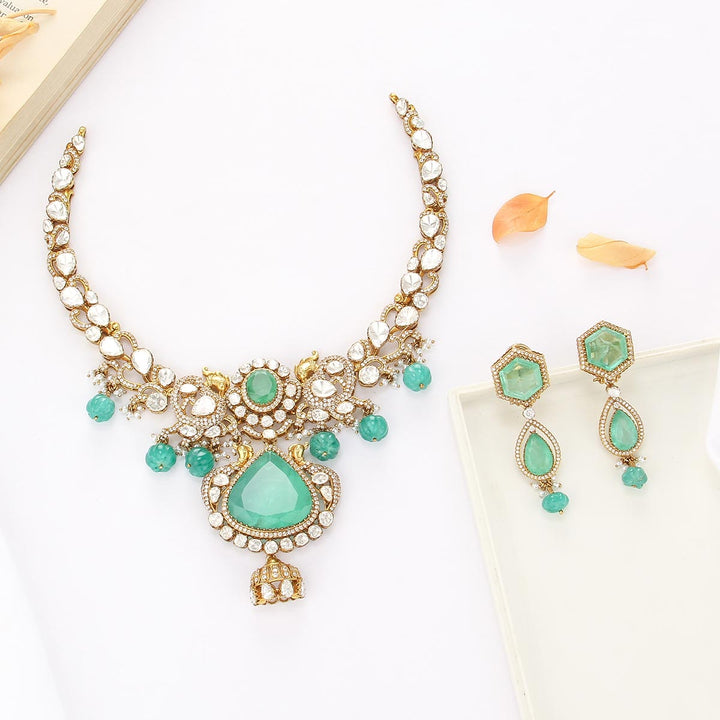 Sparkle Short Necklace Set